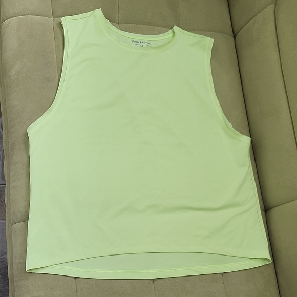 Papaya Green Muscle Tee Crop Top - Picture 1 of 9